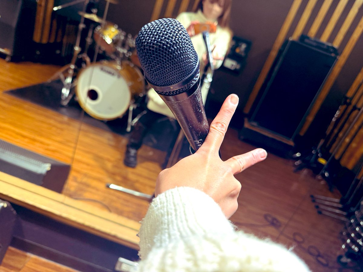 本日より歌い始め| ε:)_🎤

三賀日ゴロゴロした分を取り戻す...