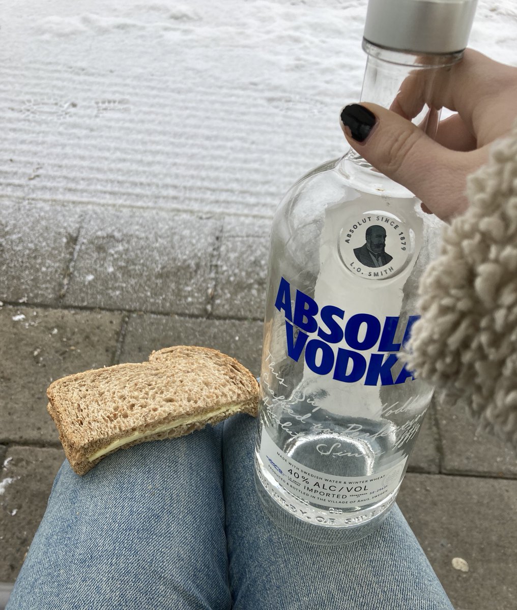 breakfast !!  358 cals🫶