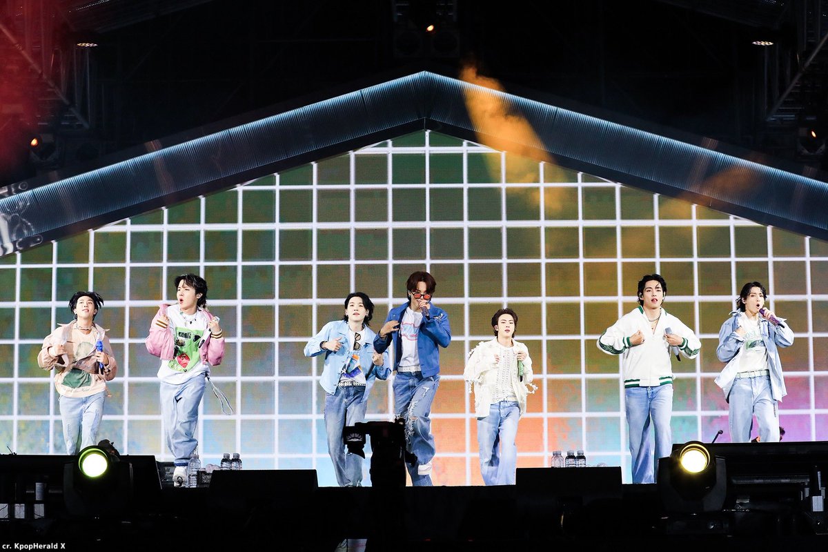 BTSの釜山コンサート「Yet To Come in BUSAN」が日本語字幕付きで放送