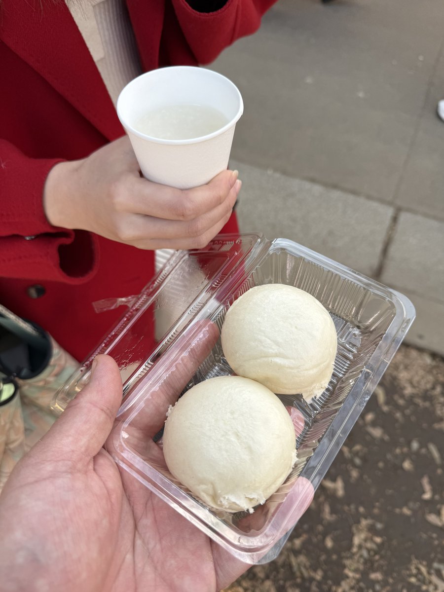 LockonNeel's tweet image. 初詣でに来てる⛩️