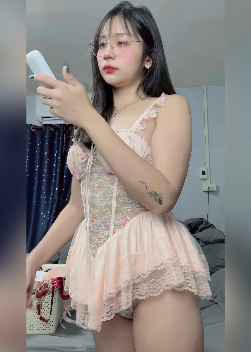danbacodonn's tweet photo. Nhìn gì😋 https://t.co/nSEP3eHoSj