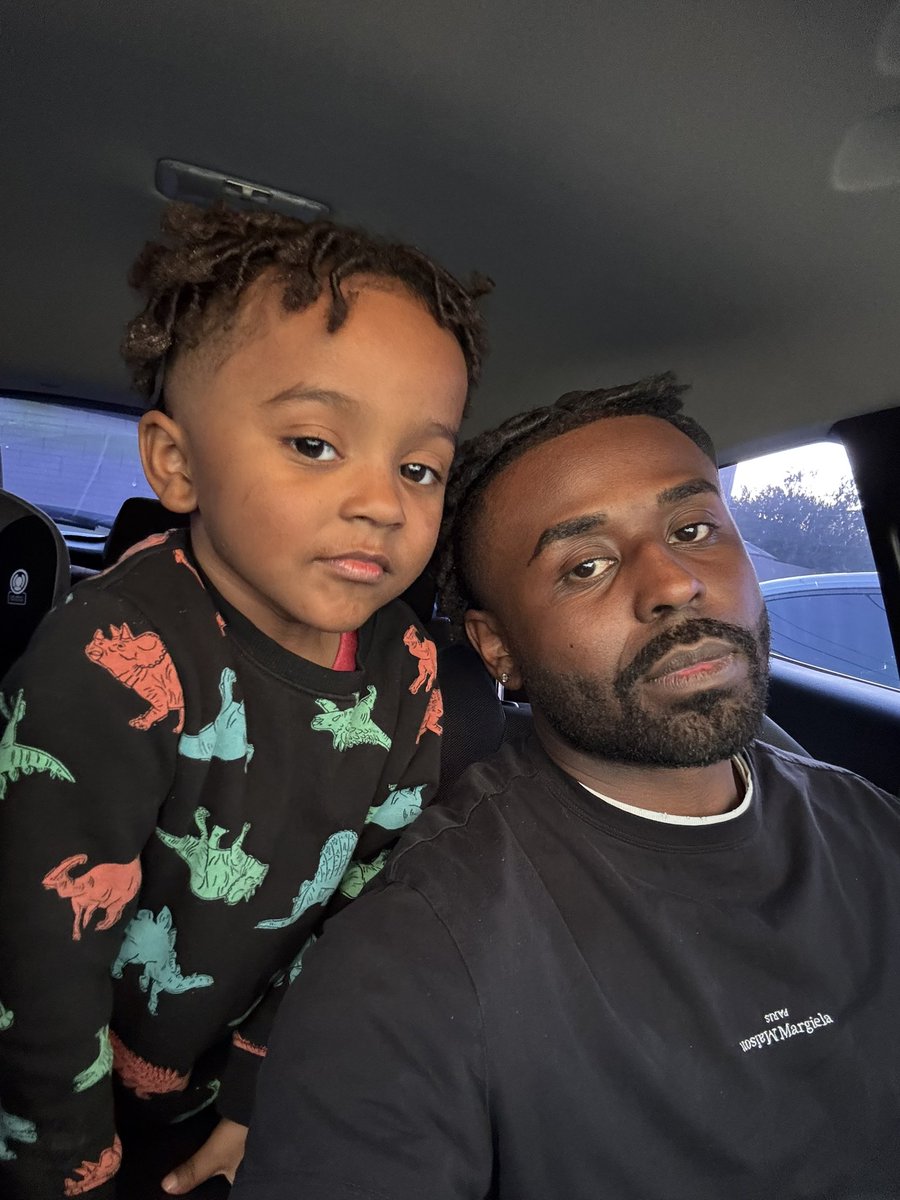 XavierDimples's tweet image. MM10