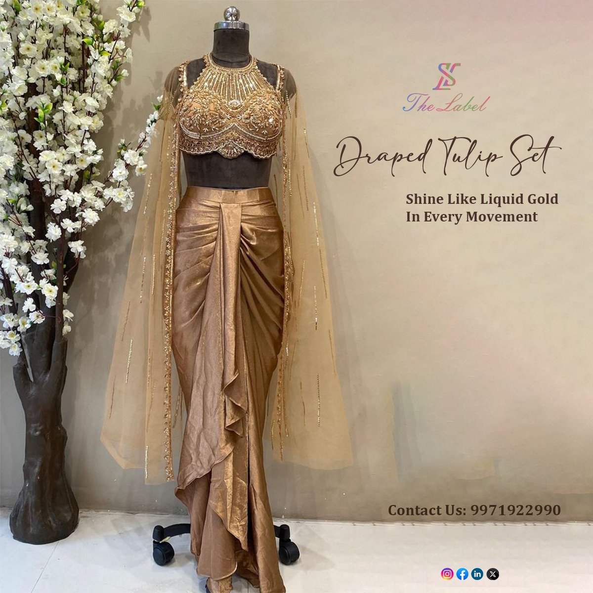 TheLabelWorld's tweet photo. Liquid gold elegance that flows with every step — our Draped Tulip Set is pure statement luxury
.
Order / Enquiry Now: 9971922990
.
#DrapedTulipSet #DesignerWear #LuxuryEthnicWear #BridalOutfit #WeddingCollection #FestiveWear #IndianFashion #DesignerLehenga #TheLabel https://t.co/ahAjNHZ8dB