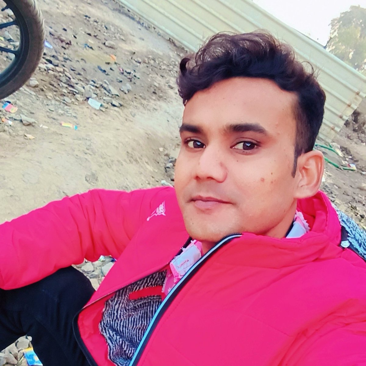 JitKumar376899's tweet photo. https://t.co/ngHfVktkEM