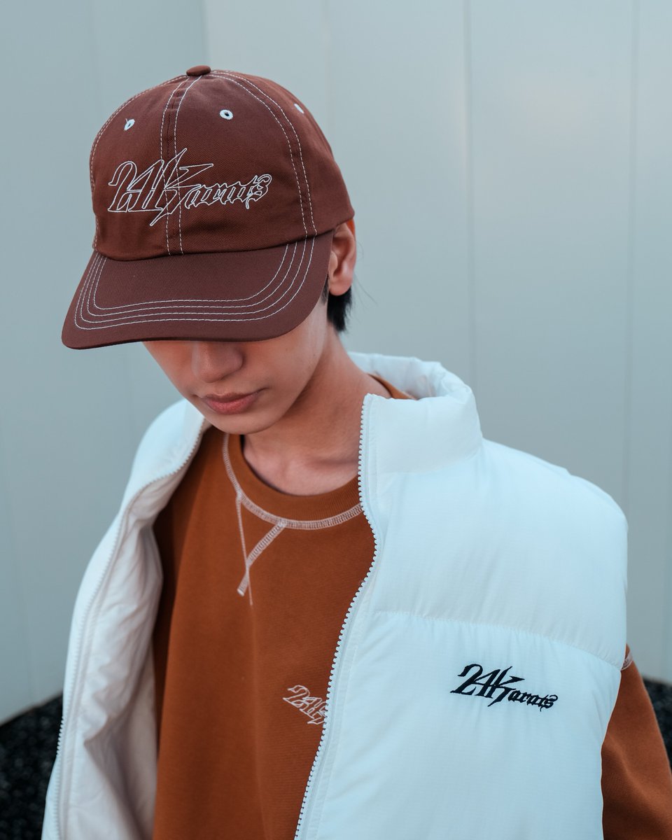 24karatsTOKYO's tweet image. NEW YEAR SALE🎍✨

■ITEM LINE-UP
CONTRAST STITCH CAP
PRICE：¥6,380 → ¥3,190 tax-in
COLOR：Brown
SIZE：Free

x.gd/N6UTk

#24karats
#BaseballCap #キャップ
#streetstyle