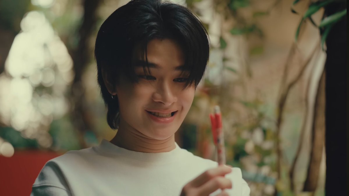 kh1ovele's tweet image. ปากกาของคนนี้? 🖊️❣️