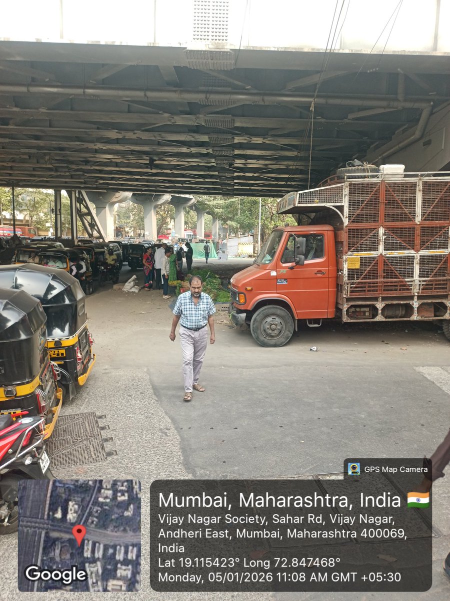 Nutrition1404's tweet photo. New Vegetable Market started please do come and buy some.@mybmcWardKE @mybmc @MumbaiPolice https://t.co/nXFZD0pWxX