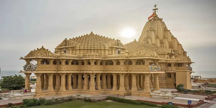 monidipadey's tweet image. Somnath temple stands as a testimony that Hindu civilisational spirit cannot be conquered, broken, or dominated. Every time it was destroyed by Muslim invaders, the temple was rebuilt by Hindus. 

Exactly 1000 years back in 1026, during the reign of Bhima I, the Turkic Muslim…