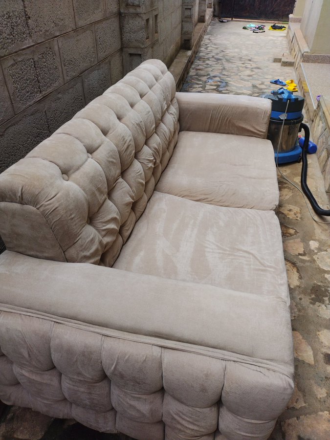 ollycleaningug's tweet photo. Had a messy weekend or a party and need a deep clean up? We got your back on that, hire us to restore your environment to calmness and cleanliness 😊

Whatsapp us on: https://t.co/QAqgaC30Nj https://t.co/WCTvz2X57U