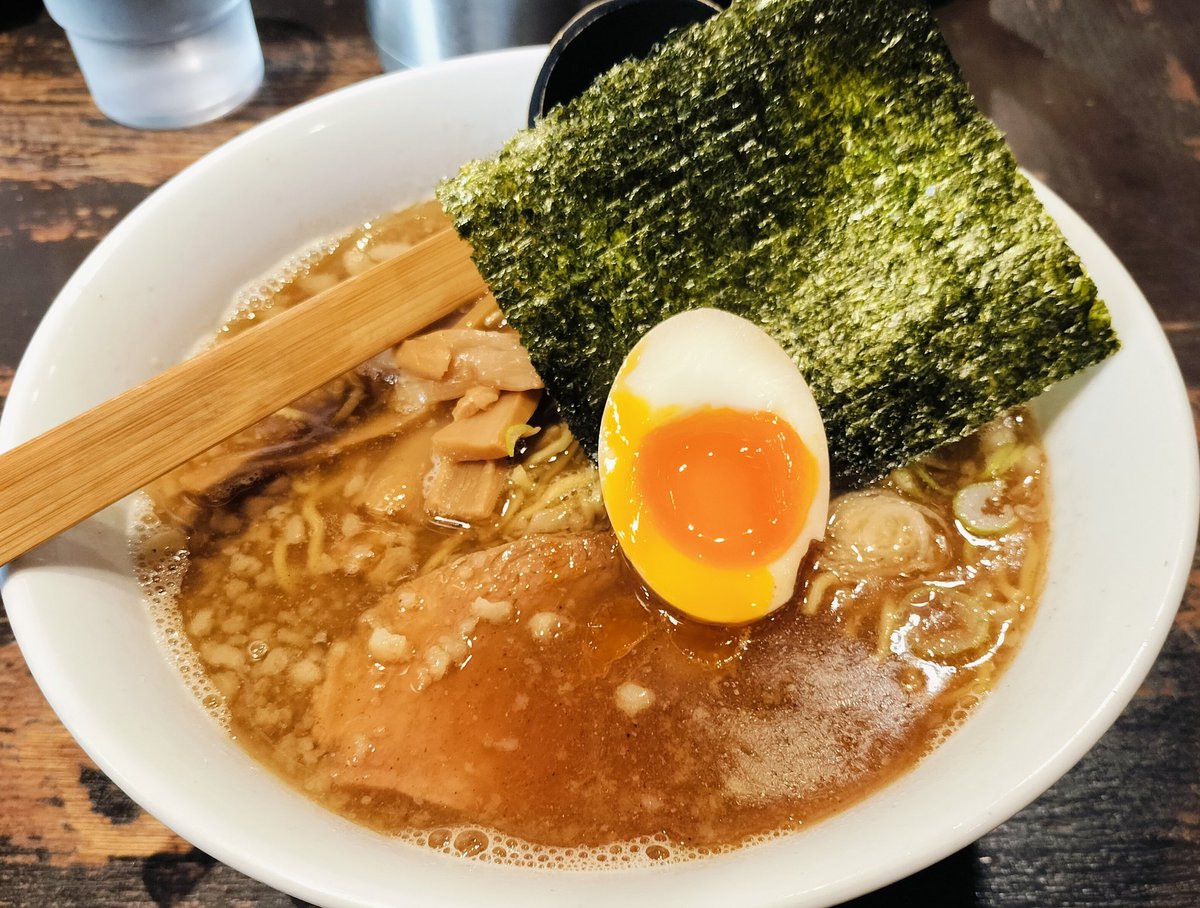 ワタナベ tweet media