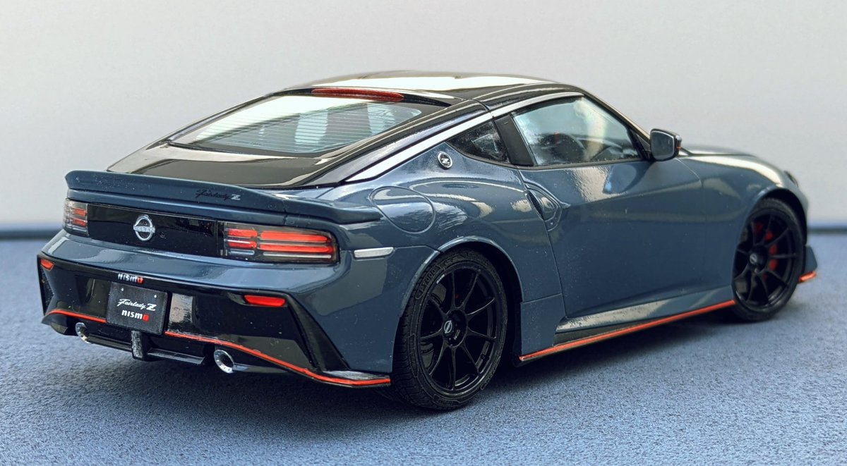 新品未使用　ジアコ本体 アオシマ 楽プラ1/24フェアレディZニスモ2024（ステルスグレー） 楽