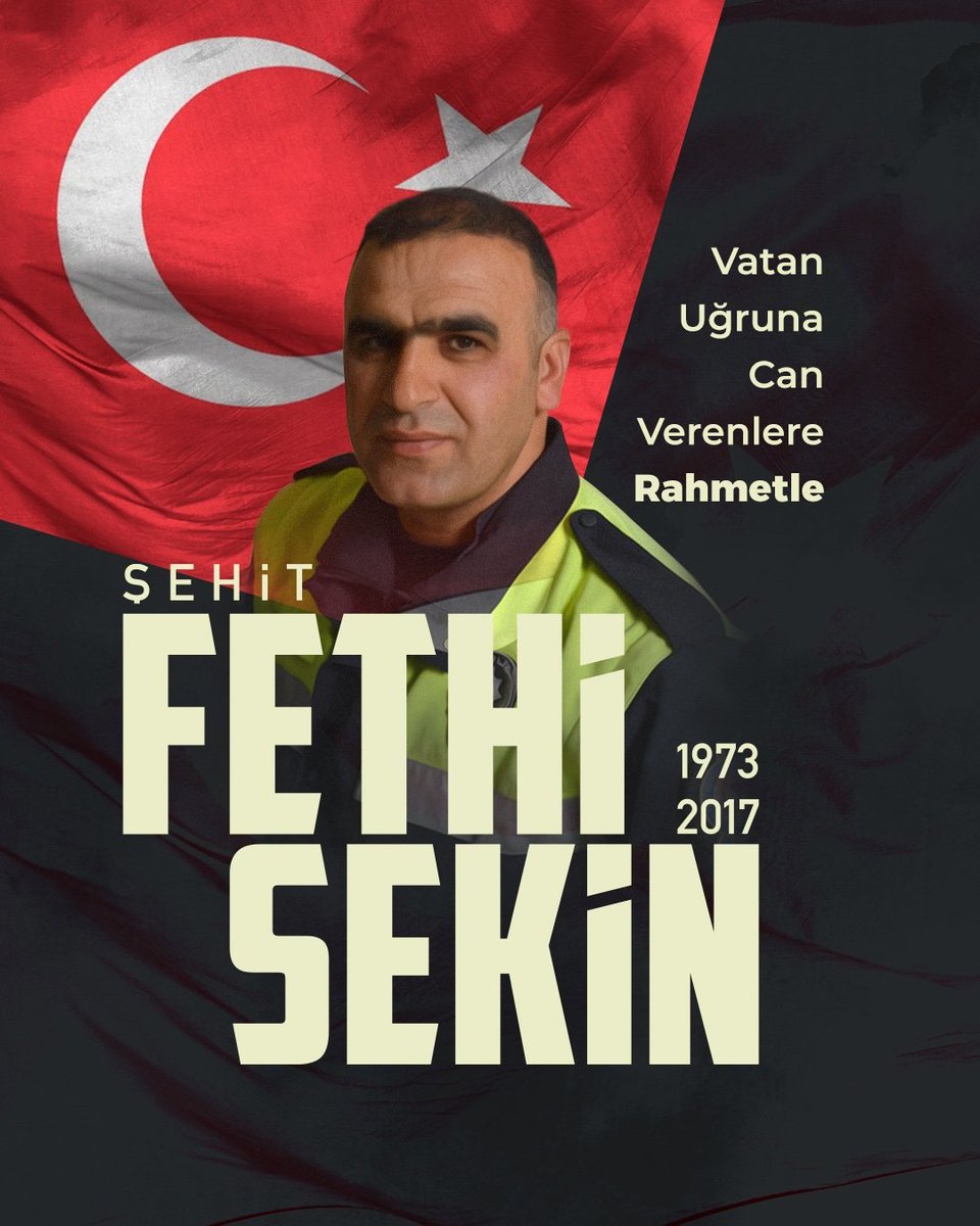 DobraAdamTR's tweet photo. 🇹🇷Terör örgütü PKK’nın İzmir Adliyesi'ne düzenlediği saldırıda, canını vatanına siper etti.

Şehadete yürüdü🇹🇷

Kahraman polisimiz #FethiSekin’in şehadetinin 9. yılında rahmetle anıyoruz 🇹🇷 https://t.co/DVsrU8GRNW