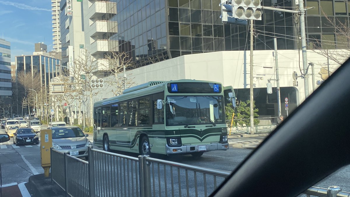 京都市営バス（市バス）の令和8年の新車で、車体のタイプが最初に運