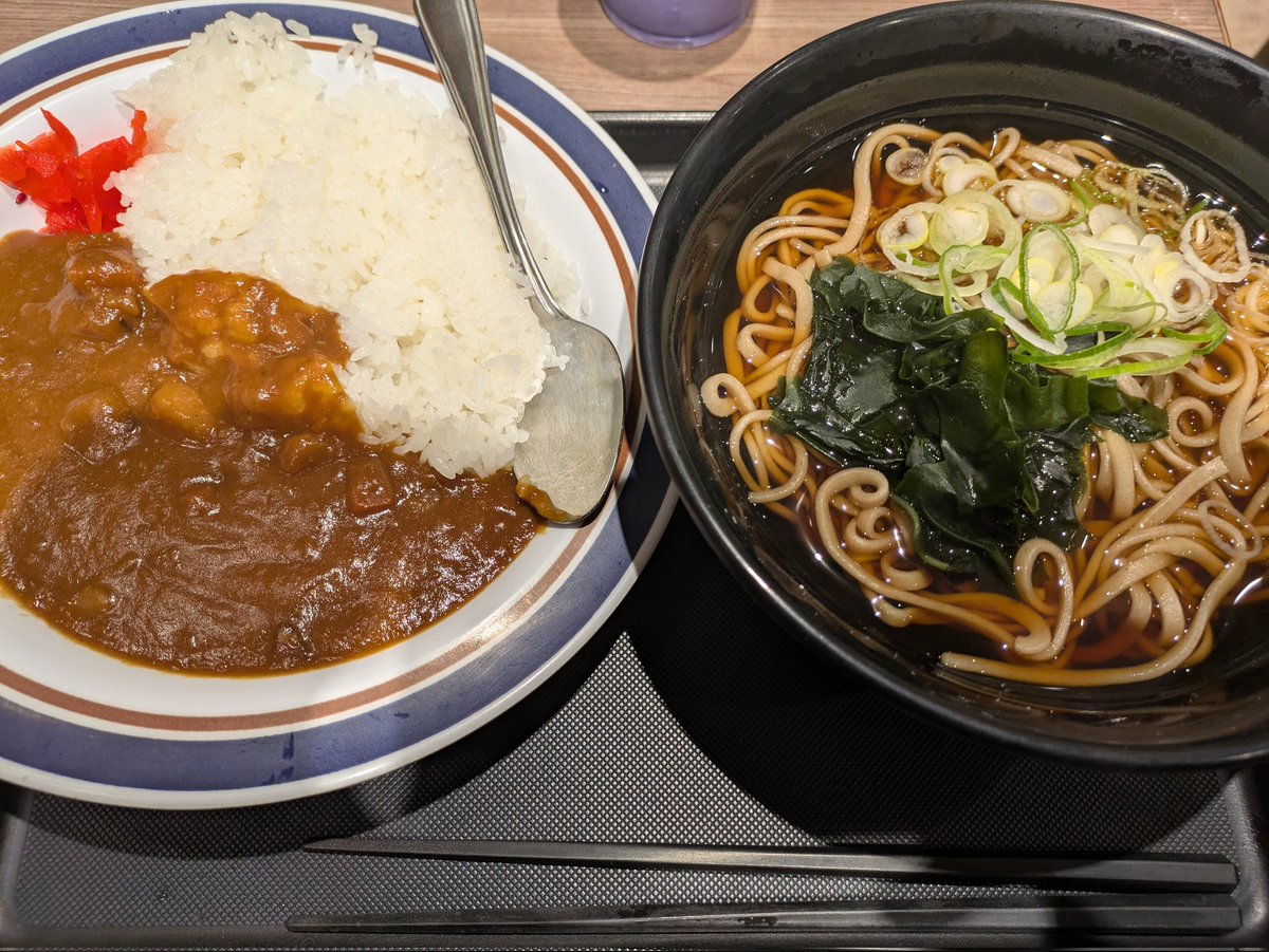 まいりんです✩.*˚ オツトメ始めは富士そばでお昼よ😊 (っ'ヮ'c)ｳｩｯﾋｮｵｱｱｧ