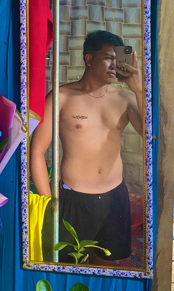 itsMejAyDump tweet media