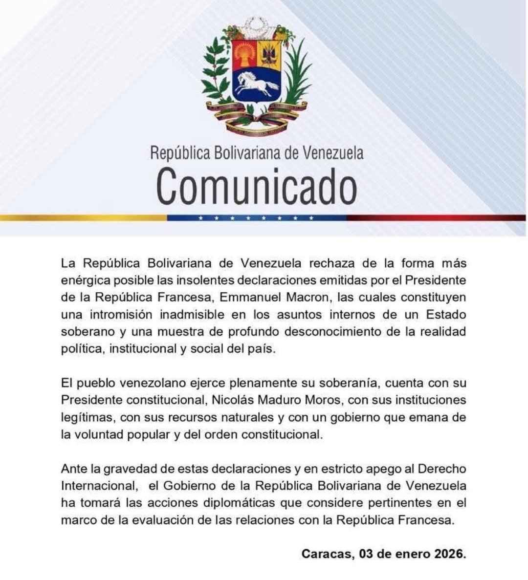 bernathoustra's tweet image. La servilité et l'absence de colonne vertébrale de Macron le faux vont coûter très cher à la France. 
Il s'agit aussi d'une provocation contre la Chine. Sur la Russie, le naufrage est complet. Trump utilise évidemment cette servilité et ce zèle au profit des États-Unis.
10 ans de…