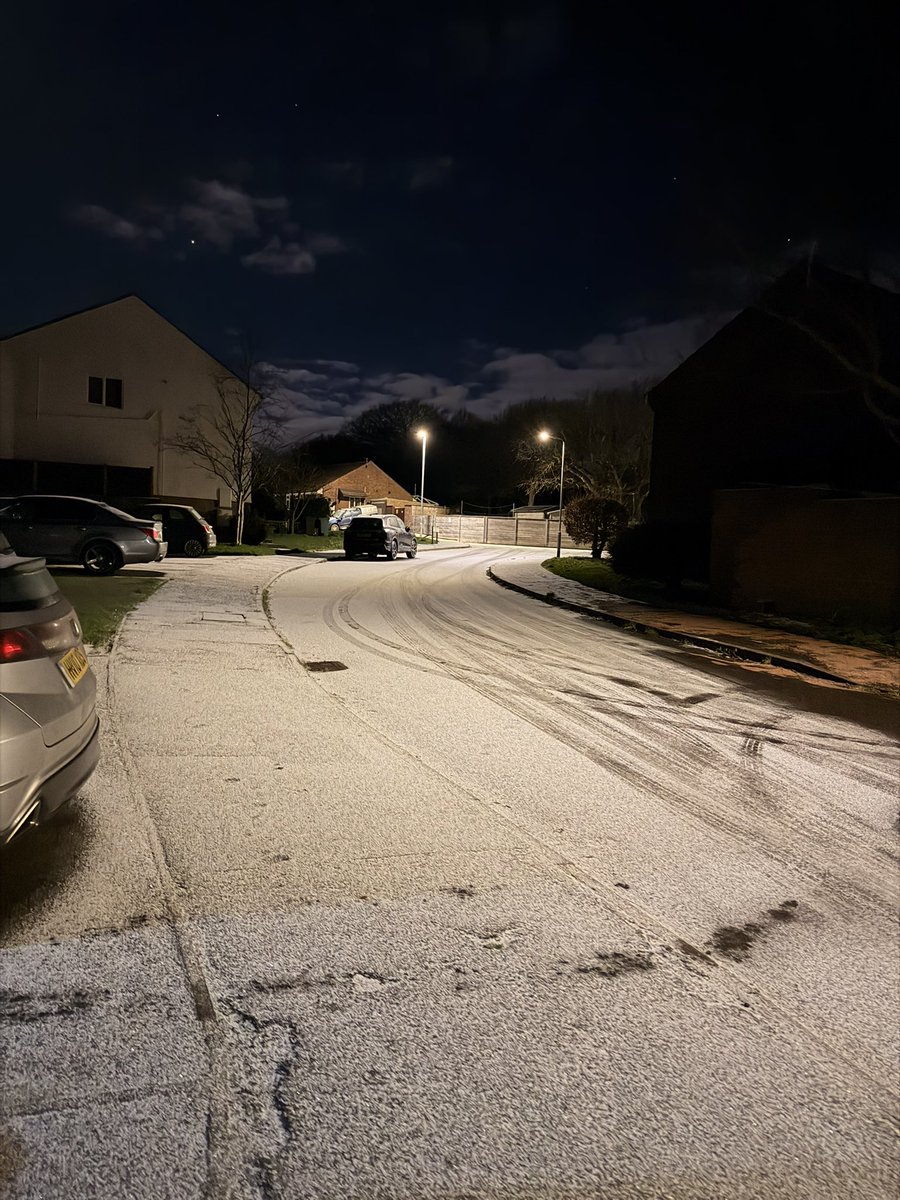 SOMERSET & BRISTOL WEATHER SERVICE tweet media