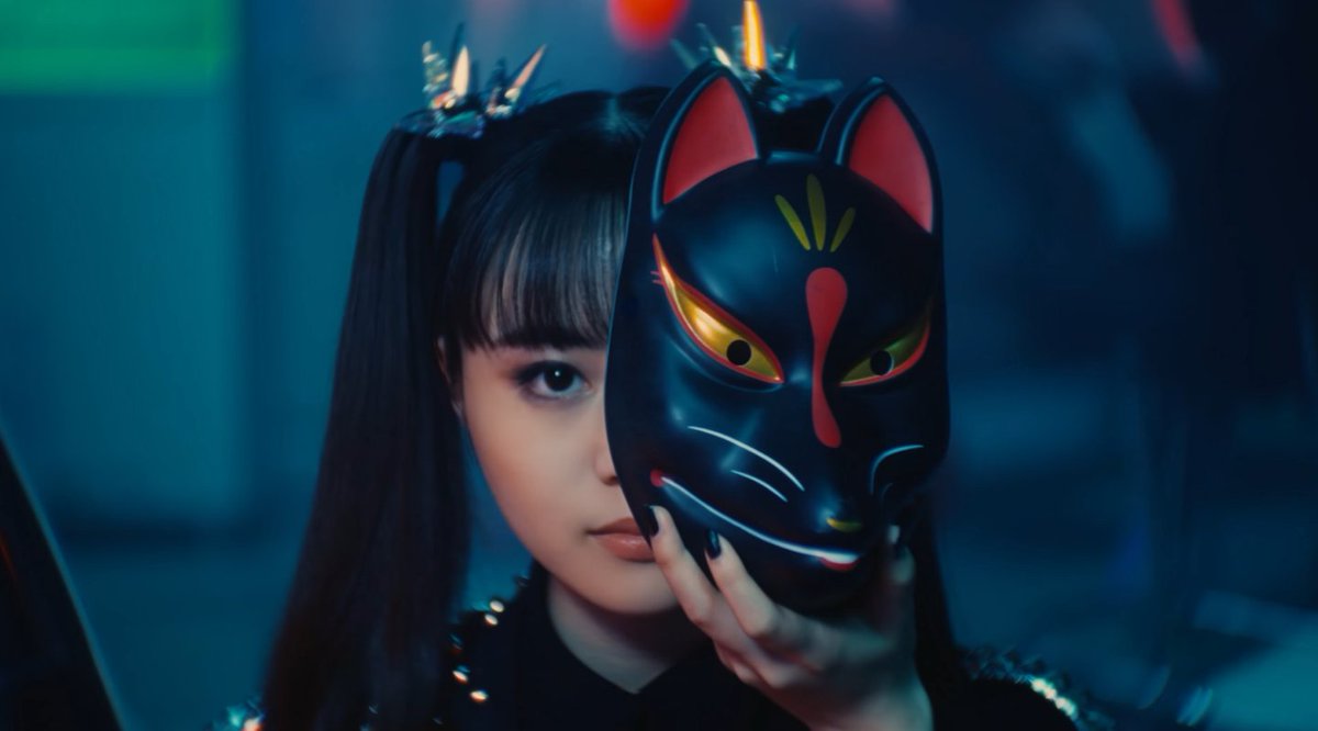 L3l2l8lDX's tweet image. MOMO AND MOA AURA FARMING TWEET