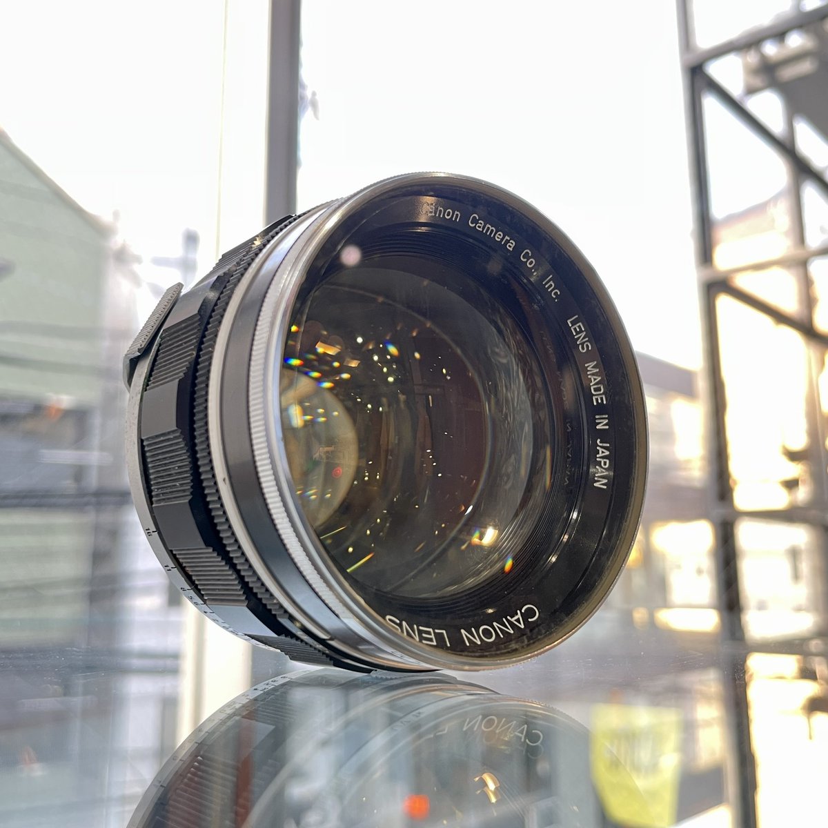 【買取速報】
店頭にてCanon LENS 50mm F0.95をお買取させていただきました‼️
レンズのみでもお買取可能ですので是非お問い合わせください🎍

電話でのご相談↓
📞 03-6434-7639
買取窓口の営業時間 11:00-18:00

LINE査定↓
lin.ee/Ahk61E3

買取オーダーフォーム↓
filmcameratokyo.com/pages/about-us
