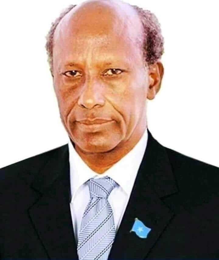 HFaahiye's tweet photo. @realDonaldTrump @elonmusk @WhiteHouse @USArmy @netanyahu 

Do you know this man?.😁 https://t.co/ZTKDlkqD9u