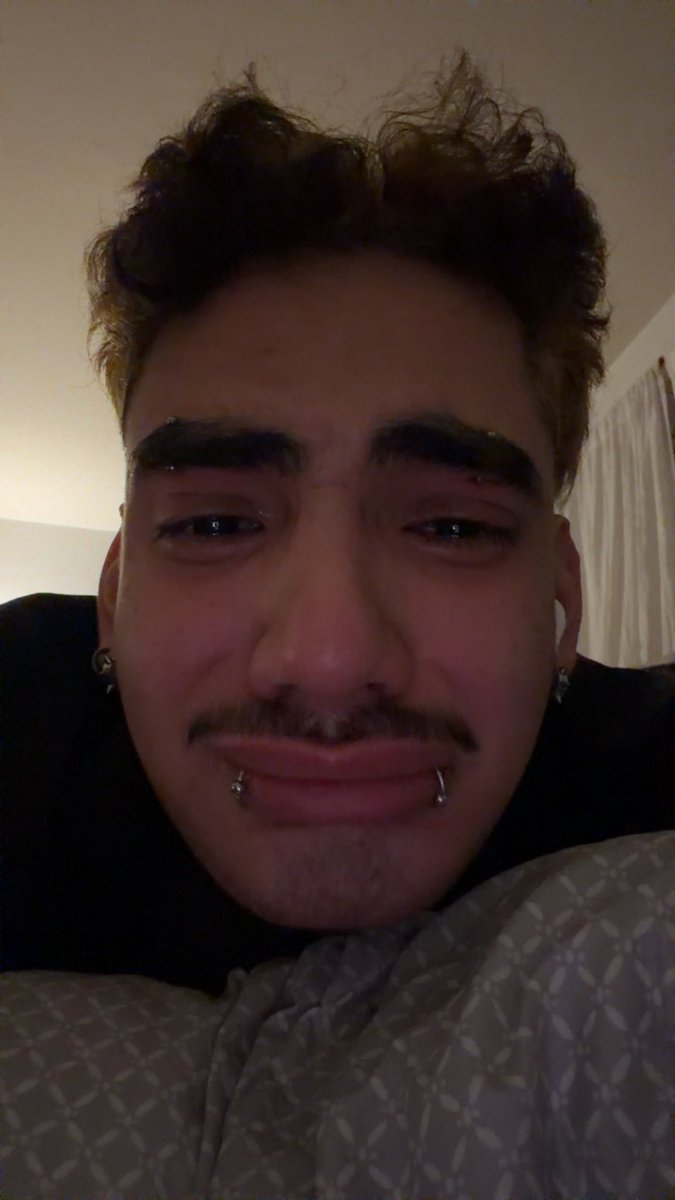 So I just finished the haunting of hill house💔