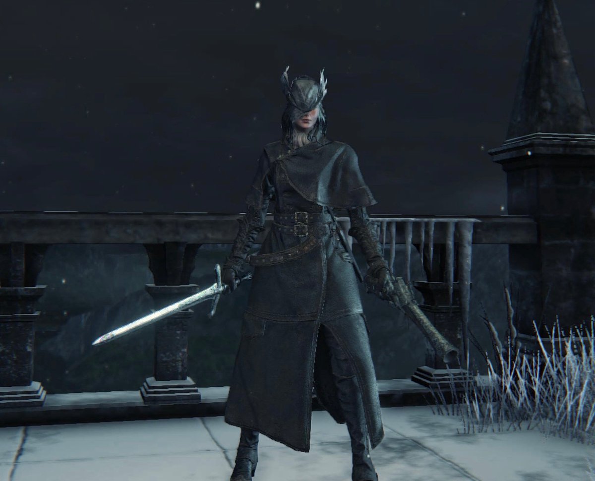 CainhurstUmi's tweet image. I think about the yharnam hunter garb v often