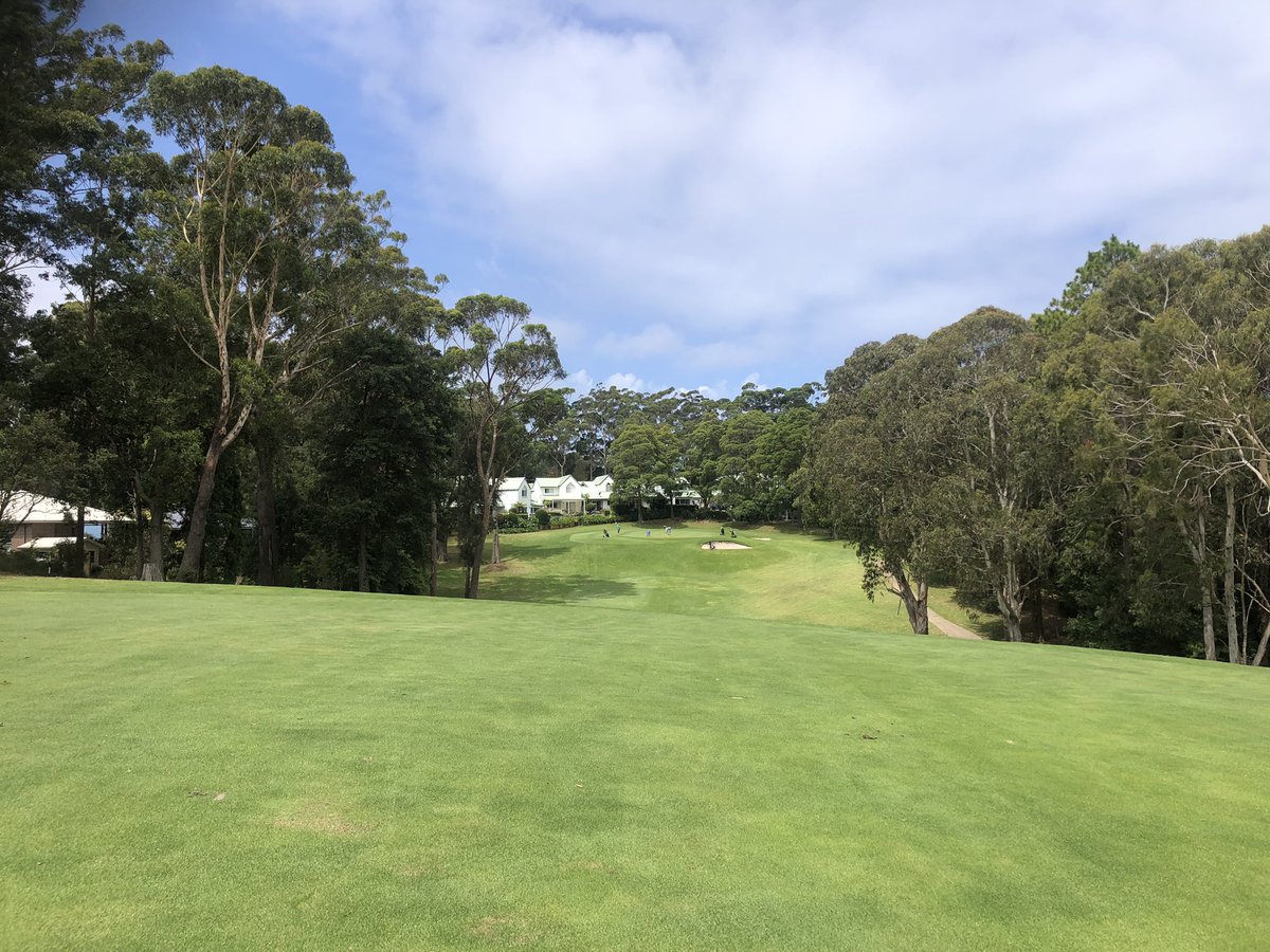 Phil_Williams22's tweet image. Great day on course at Mollymook Hilltop what a track! #howgoodisgolf