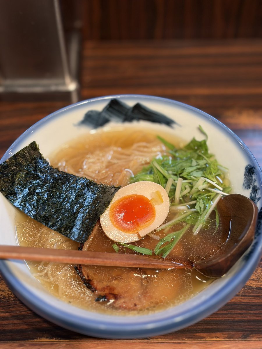 初めて行ったけどおじさんに優しいラーメンだった