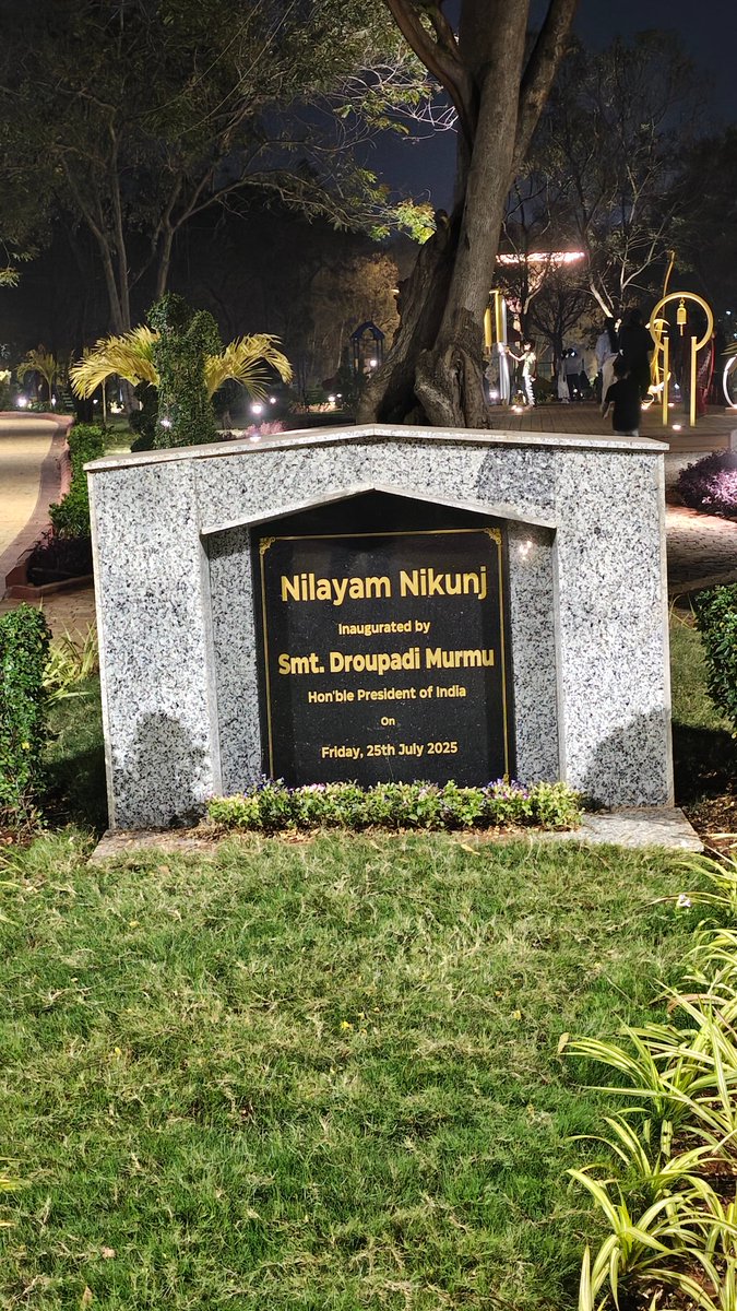 AnoopKumar_'s tweet photo. @rashtrapatibhvn   Ma'am, you  inaugurated this b'ful children park at Rastrapati Nilayam, in July,25.

But there is safety issue for kids in park.There is no soft material or sand cover to exposed concrete.  Imagine a kid falling on it. https://t.co/WgpRKA8HG8
