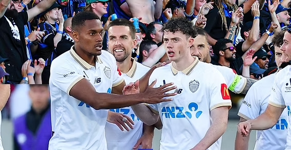 Auckland (1st) unbeaten away from home in the A-Legaue and scoring 2+ goals in each of the last three away games. This morning they travel to face Macarthur (4th) who has lost just once since early November.

Auckland's solid defence could be the difference.