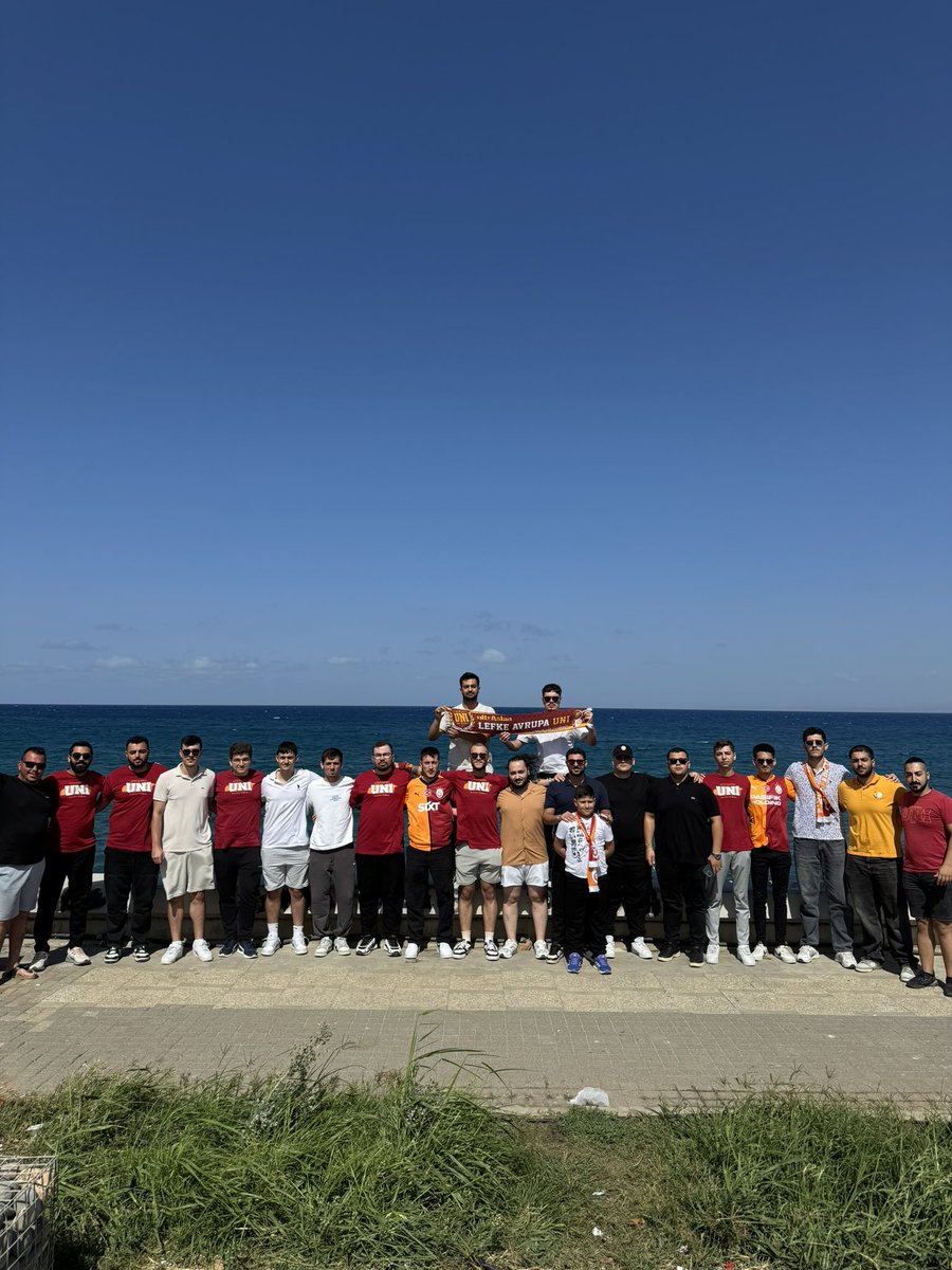 Günaydın #Galatasaray ailesi !

#ultrAslanUNI