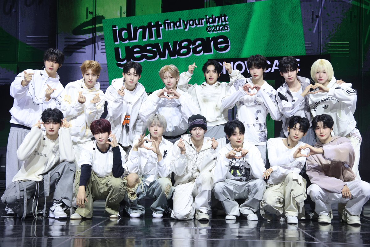 idntt yesweare 쇼케이스 이미지