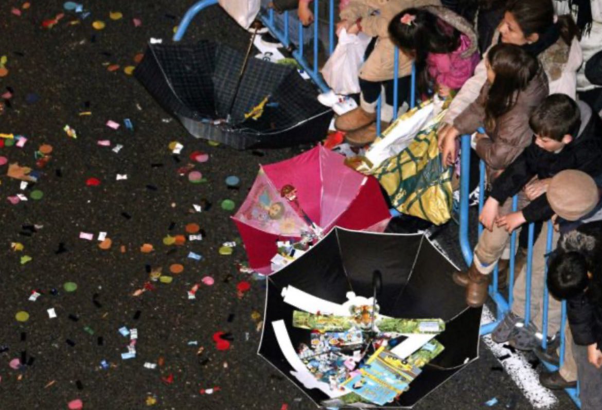 La Generalitat anuncia multes de 50.000€ per als capullos que agafin caramels amb paraigües