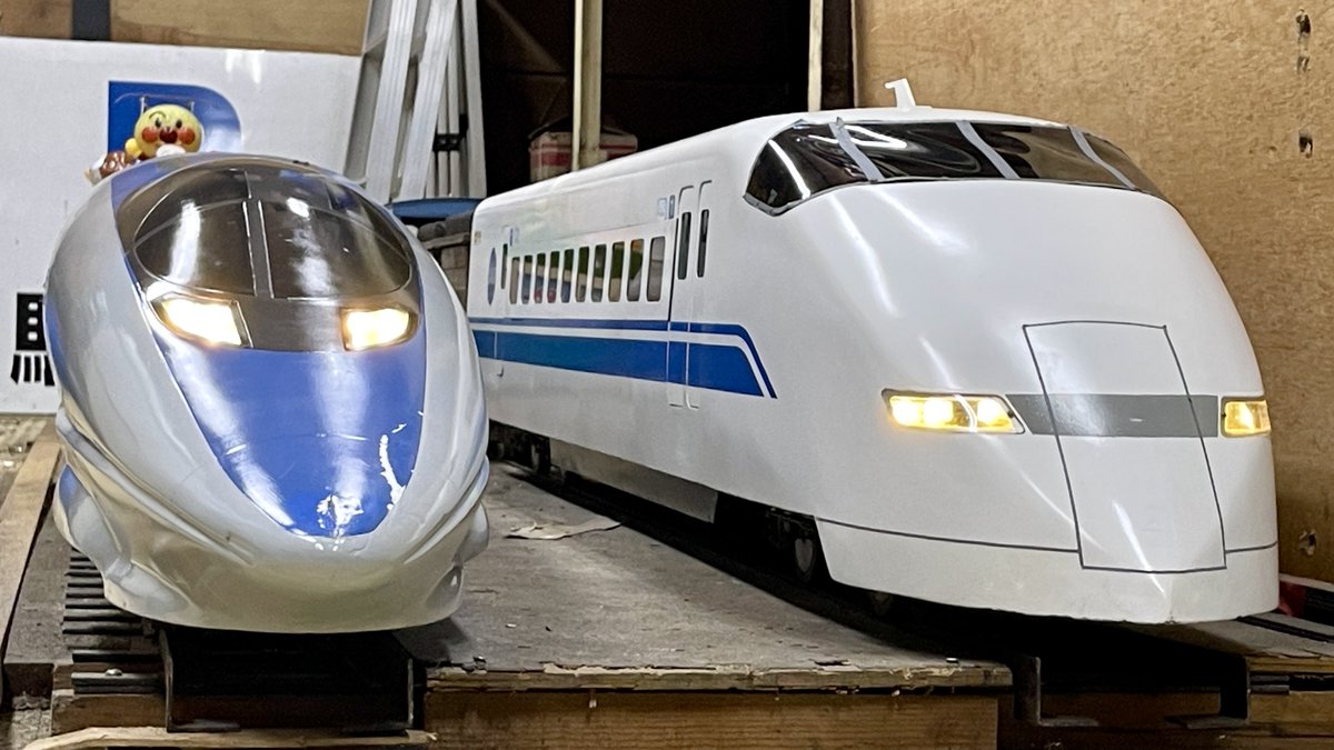 素敵な写真📸 手持ちの 5インチゲージを並べて撮影した事はあるが