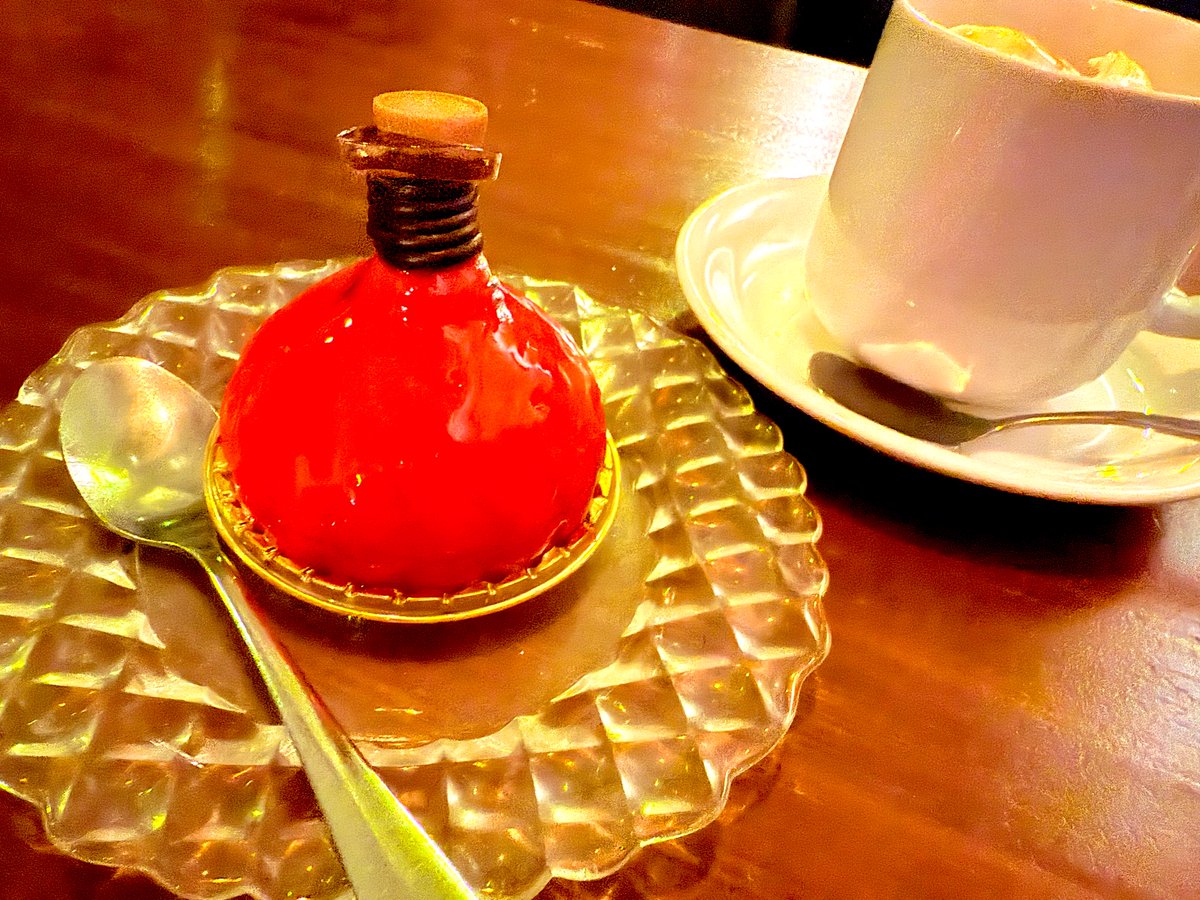 お酒！お肉！お餅！そば！デザート！
年末年始は仕事だったから今が正月😋