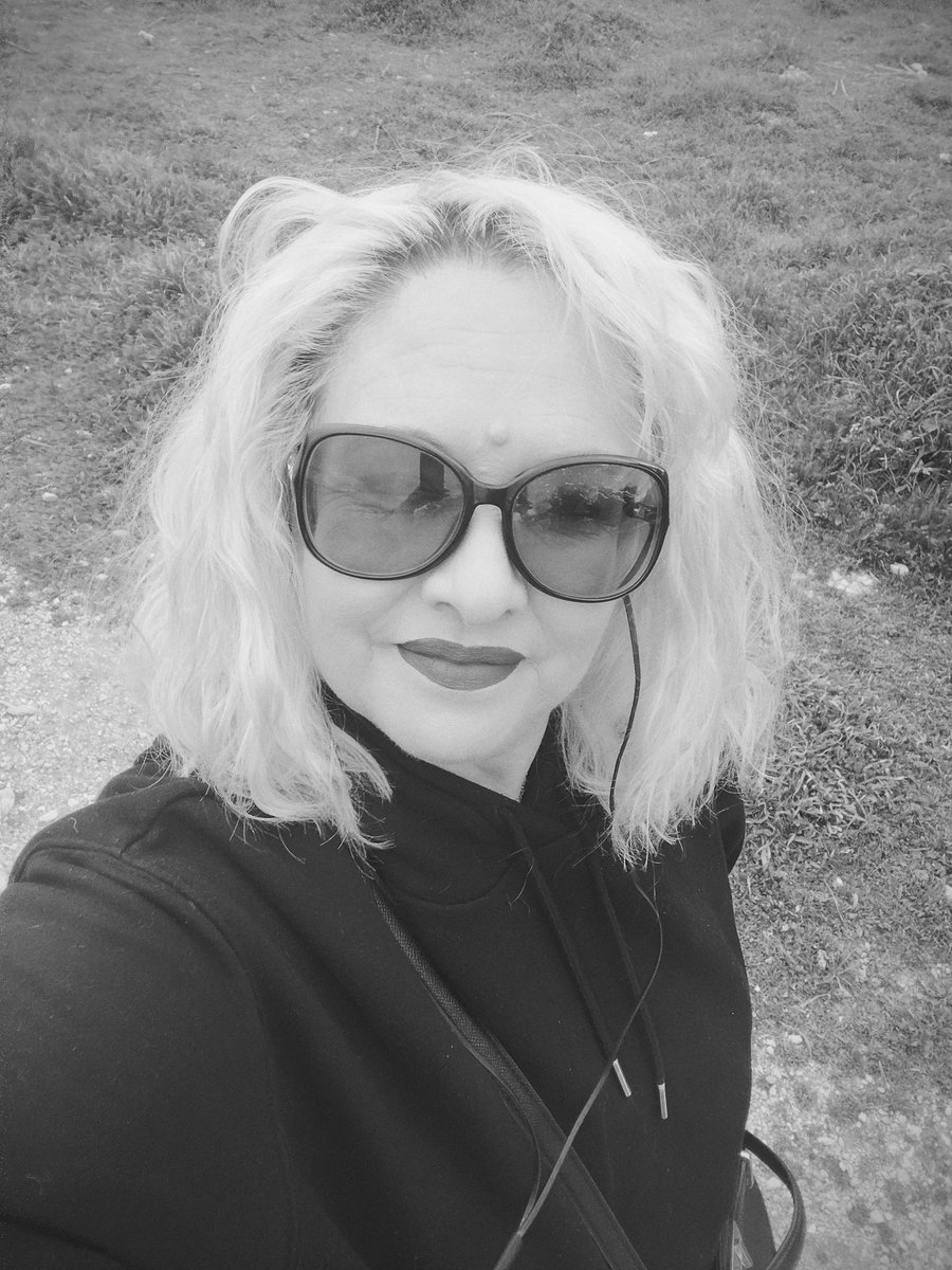 Τα δώρα των γιορτών εγώ σήμερα πάω να τα πάρω.... όλα λάθος!!!!