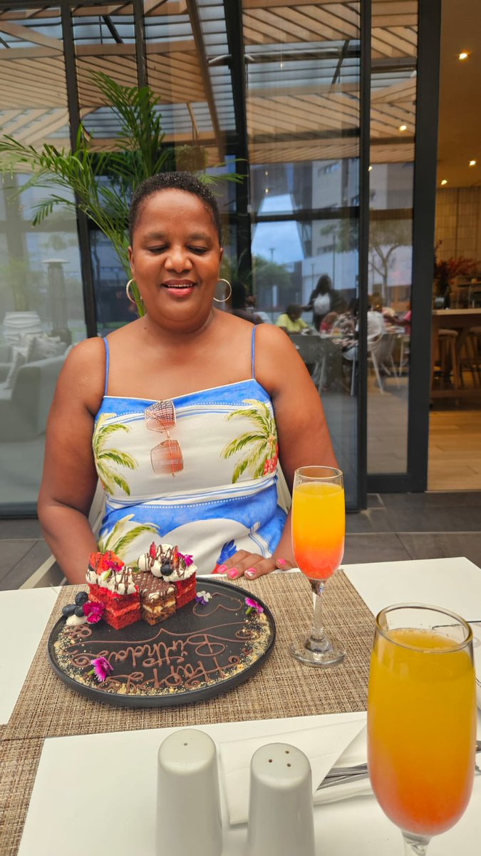 Happy birthday to me🎂🍾🎈