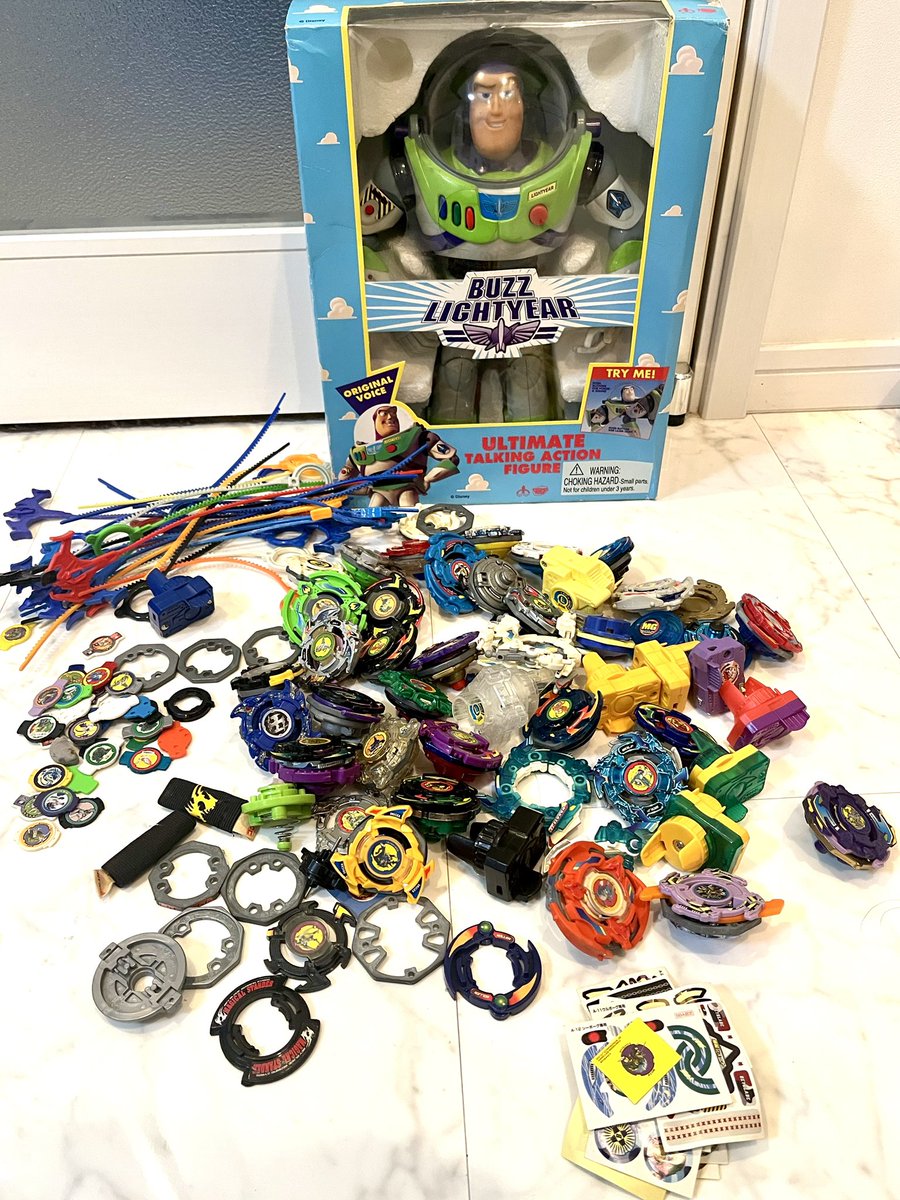 これをセカストに売りに来ました。 今、査定中です🤑 さぁ！いくらに