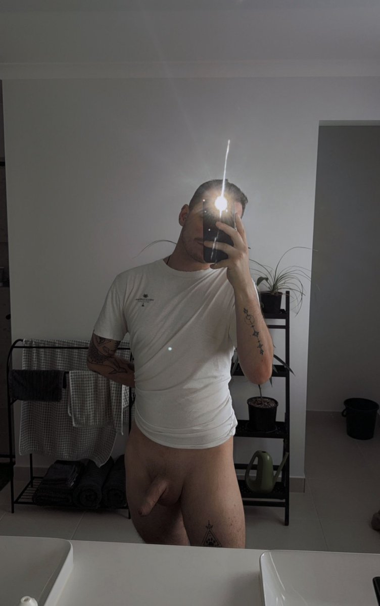 justashyguyalt's tweet photo. Get on your knees and make it hard 😈 #gay #gaymelbourne #gaycock #softcock #uncut https://t.co/kOjDSvaSnw
