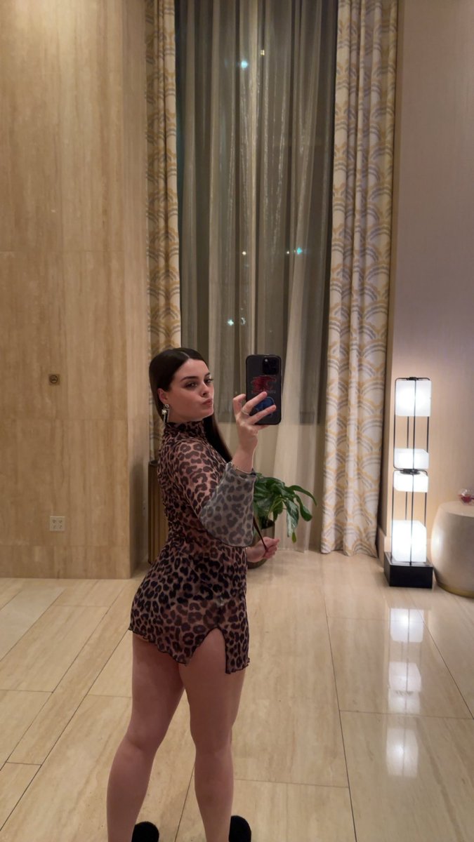 bhittycs tweet media