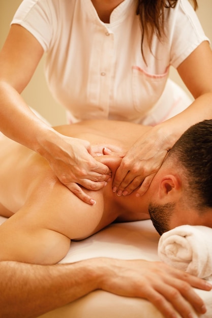 VictoriaMi87176's tweet photo. Happy new year friends 🎊  we're opened again this year you can book an appointment with me now for your massage I promise you won regret it...💯 https://t.co/QKLR3DV9cT