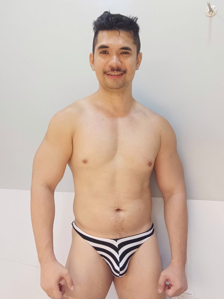 Dan Earl tweet media