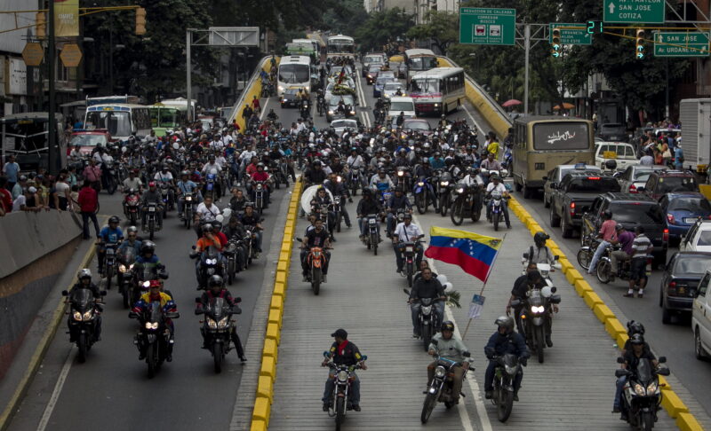 Donald Trump announced that his Secretary of War will “run” Venezuela until the United States can carry out what he calls a “safe, proper and judicious transition.” This is not happening.

As of right now, Venezuela’s militias, specifically the Bolivarian Militia and the urban