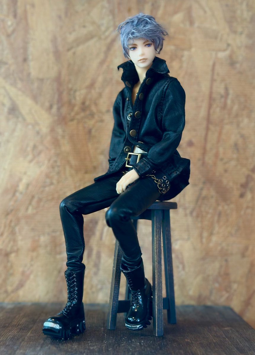 note更新しました。 note.com/kaba89 
今年もどうぞ宜しくお願い致します！
＃六分の一男子図鑑