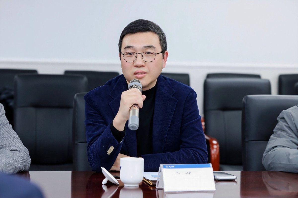 Kandi_Group's tweet photo. Strategic Milestone! Kandi Technologies &amp; Zhejiang University have formed the Zhejiang University–Kandi Intelligent Robotics Joint Research Center.
We are jointly developing core tech—including quadruped robot perception and spatial computing—to meet North American security needs https://t.co/UHs3Ge2t1u