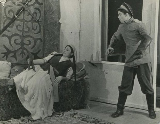 pancaucasus's tweet image. A scene from the play “Bela,” based on M.Y. Lermontov's novel “A Hero of Our Time.” Chechen National Theater. Grozny, 1940.