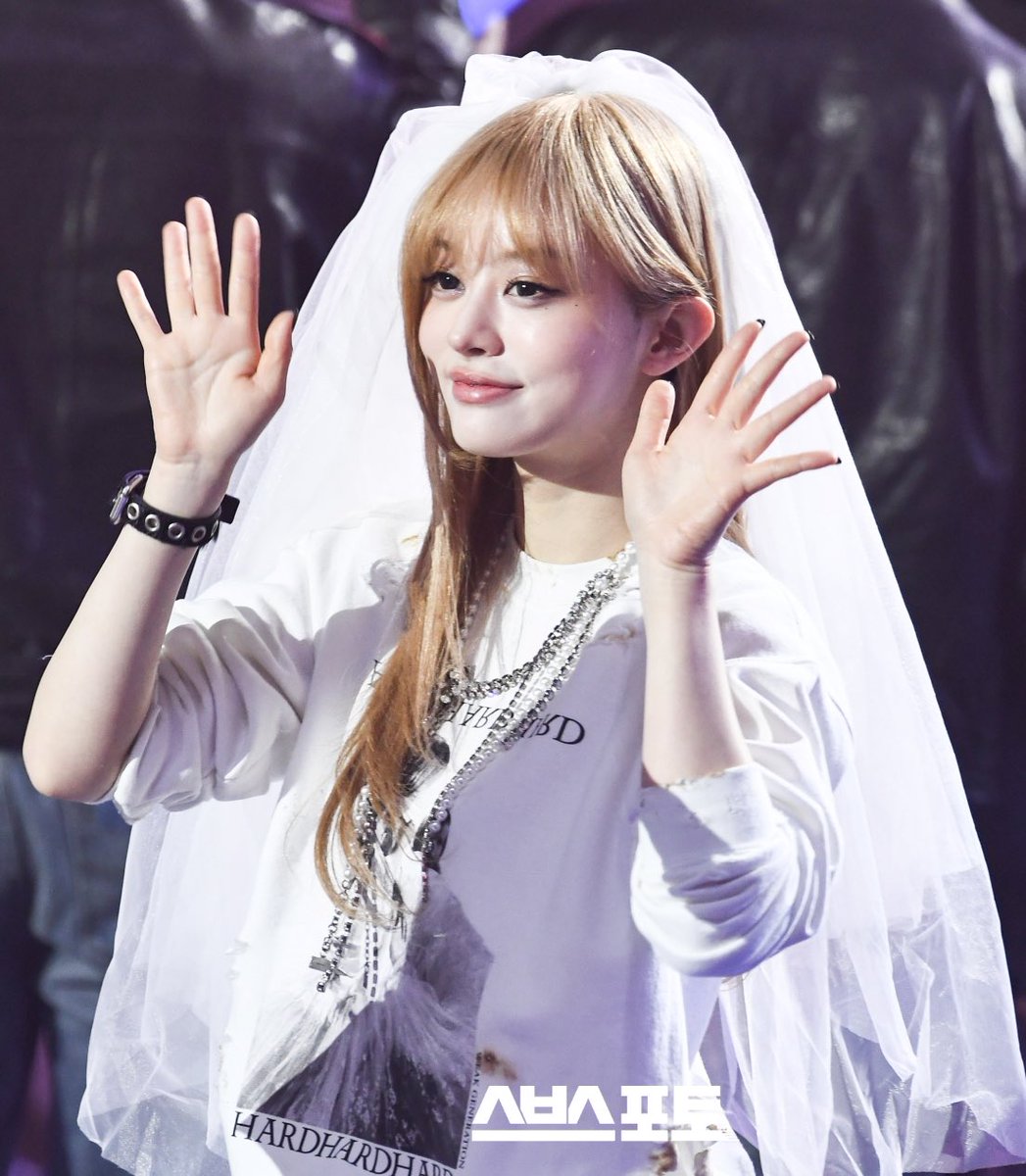 ミンジュのお手振りファンサ尊い