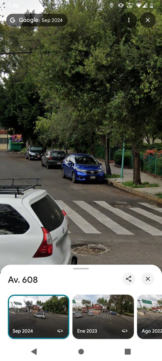FelipeCoronel92's tweet photo. @c4jimenez @UnVasoDeLALA @Alc_Iztapalapa @SSC_CDMX @FiscaliaCDMX CONFIRMADO C4, el automóvil aparece estacionado en la esquina 606-A del # 191 de la San Juan de Aragón IV sección.

Muy cerca del Metro Bosque de Aragón. https://t.co/JY3tI2i7aX