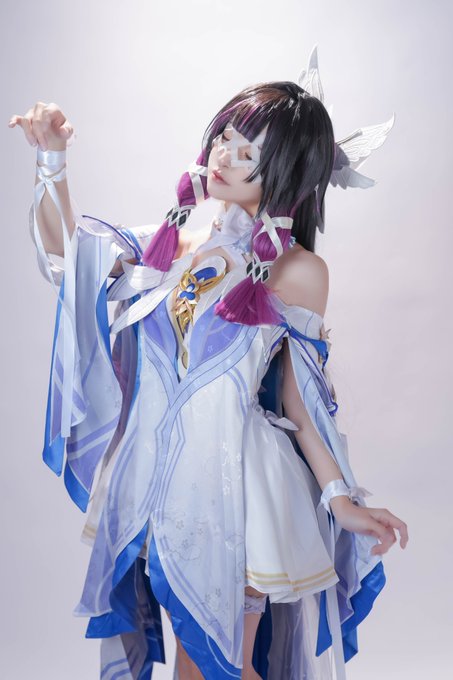 Twitterのコスプレ画像3