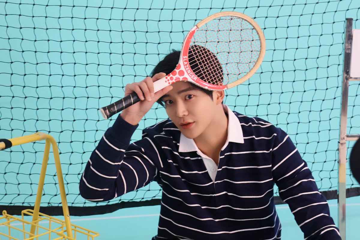 [📷] 2026 SEASON'S GREETINGS - RO WOON'S ACTIVITY 비하인드 - 🎾

2026 SEASON'S GREETINGS - RO WOON'S ACTIVITY의
🎾TENNIS🎾 비하인드 사진을 공개합니다!

더 많은 사진 보러 가기
FAN CAFE >> cafe.daum.net/officialROWOON…
WEVERSE >> weverse.io/rowoon/media/3…

#로운 #ROWOON #로밍 #ROming